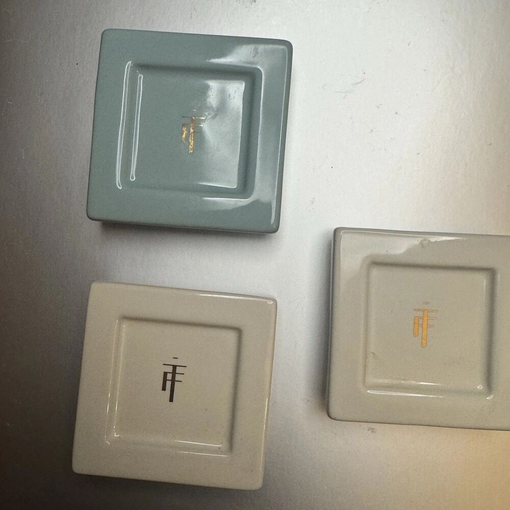 Tea Forte Tea Bag Trays Set of 1 White, Ceramic, For Silken Tea New w/o box